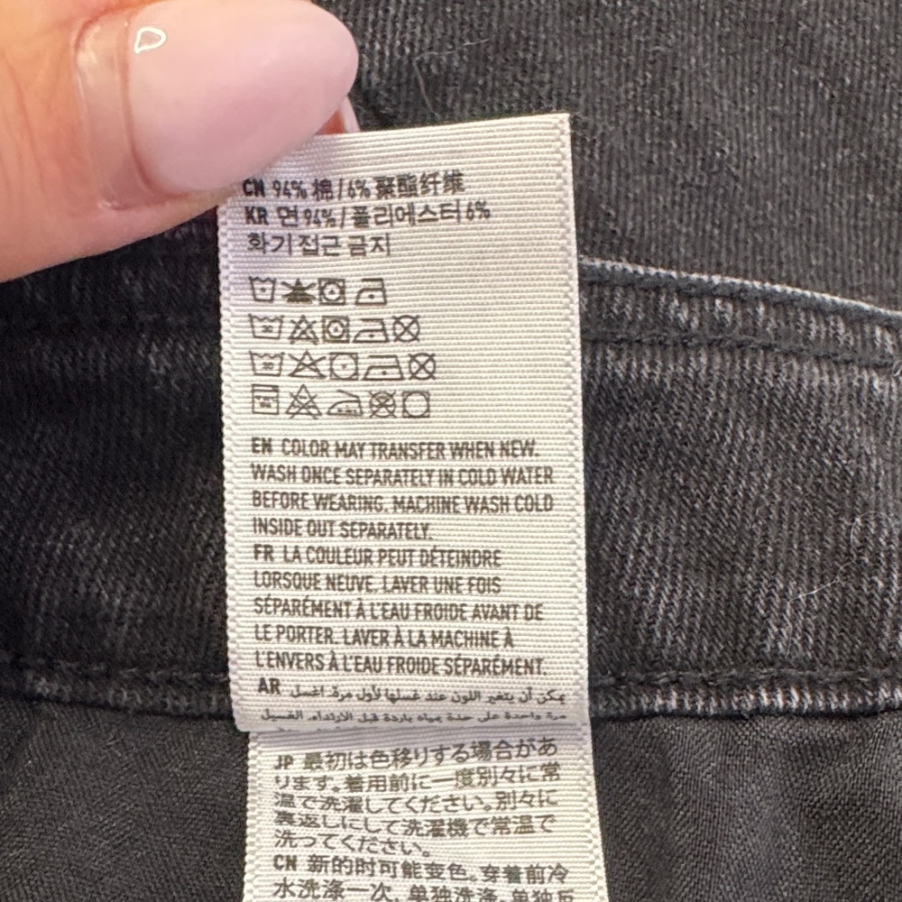 American Eagle Black Wash Denim Button Front Mini Skirt Y2K High Rise Size 4 - Picture 9 of 9